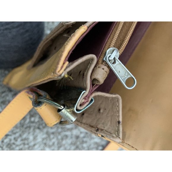 Vintage Taupe Ostrich Leather Handbag Purse with Honey Leather Strap & Trim - Picture 11 of 12